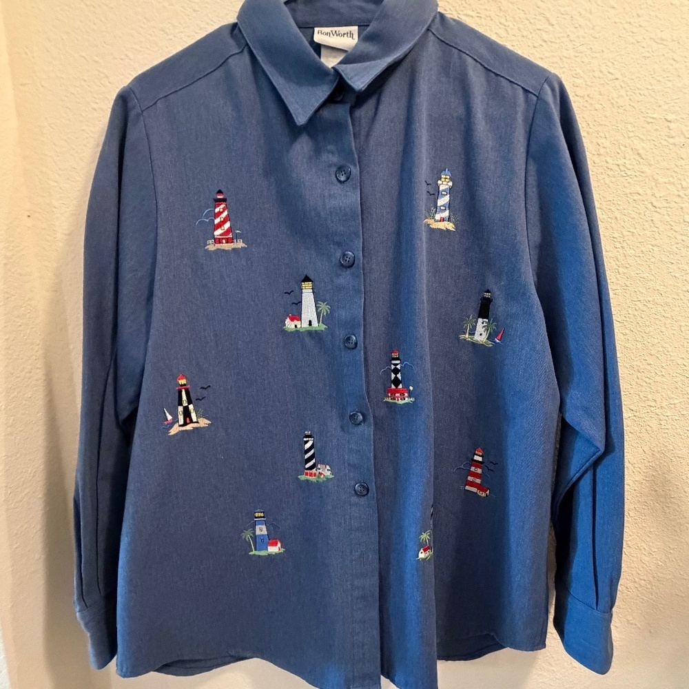 Bon Worth Vintage Women's LS button-down shirt w/ embroidered lighthouses, PM,